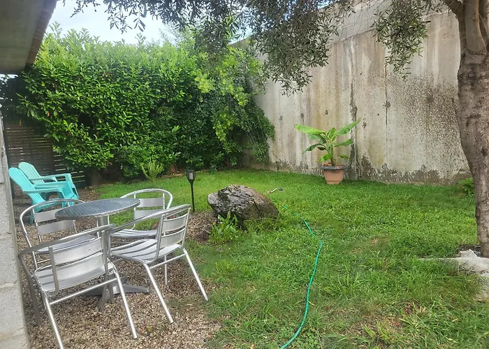 Charmant Appartement * Biguglia (Corsica)