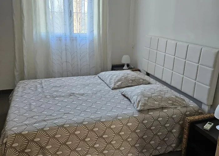 Charmant Appartement Biguglia (Corsica)